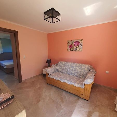 Apartmán Panos House Koinira Exteriér fotografie